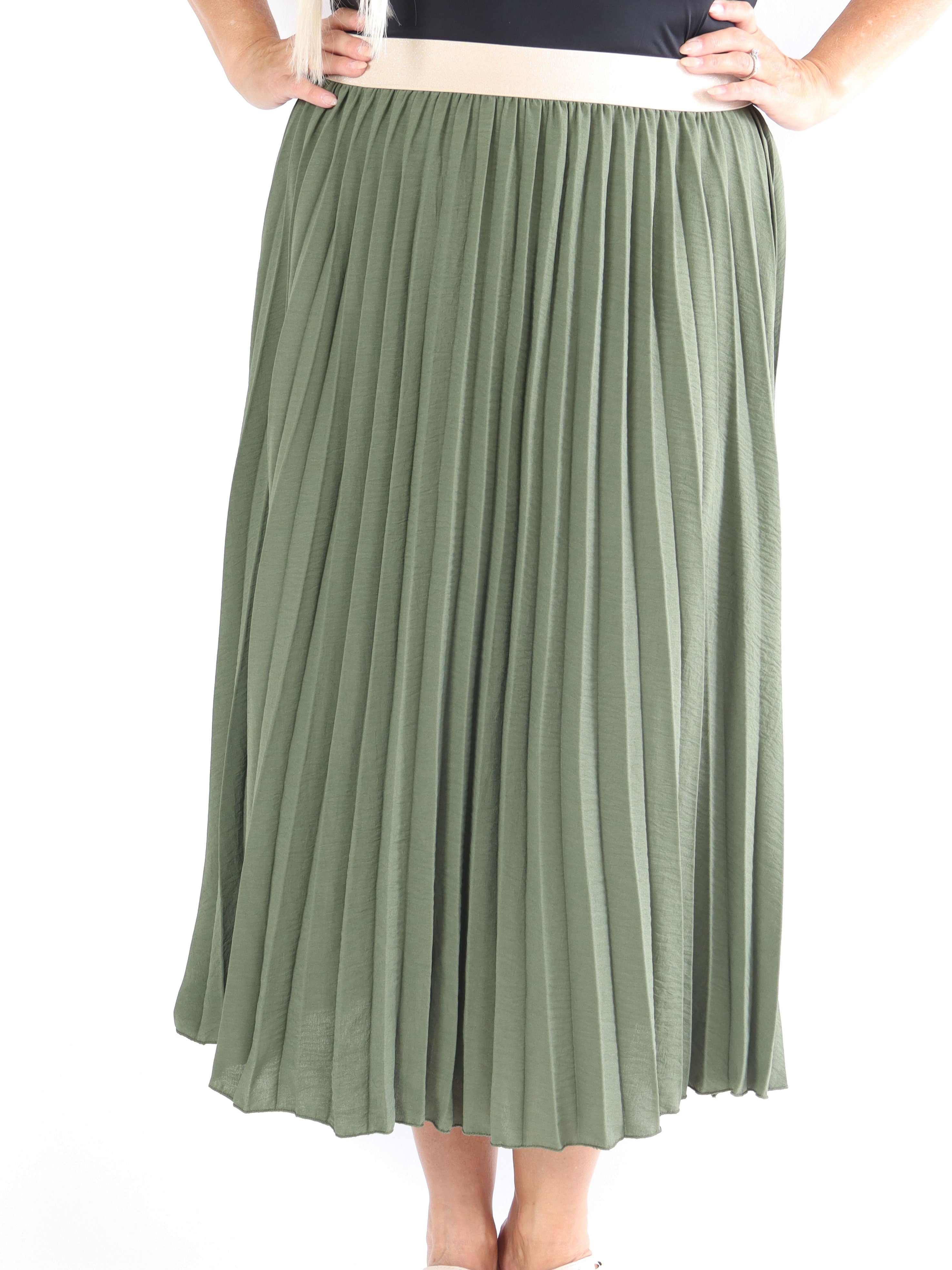 Mirjana - Lång plisserad kjol i stora storlekar